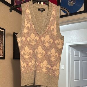 Express Gray and White Fleur De Lis Sweater Vest